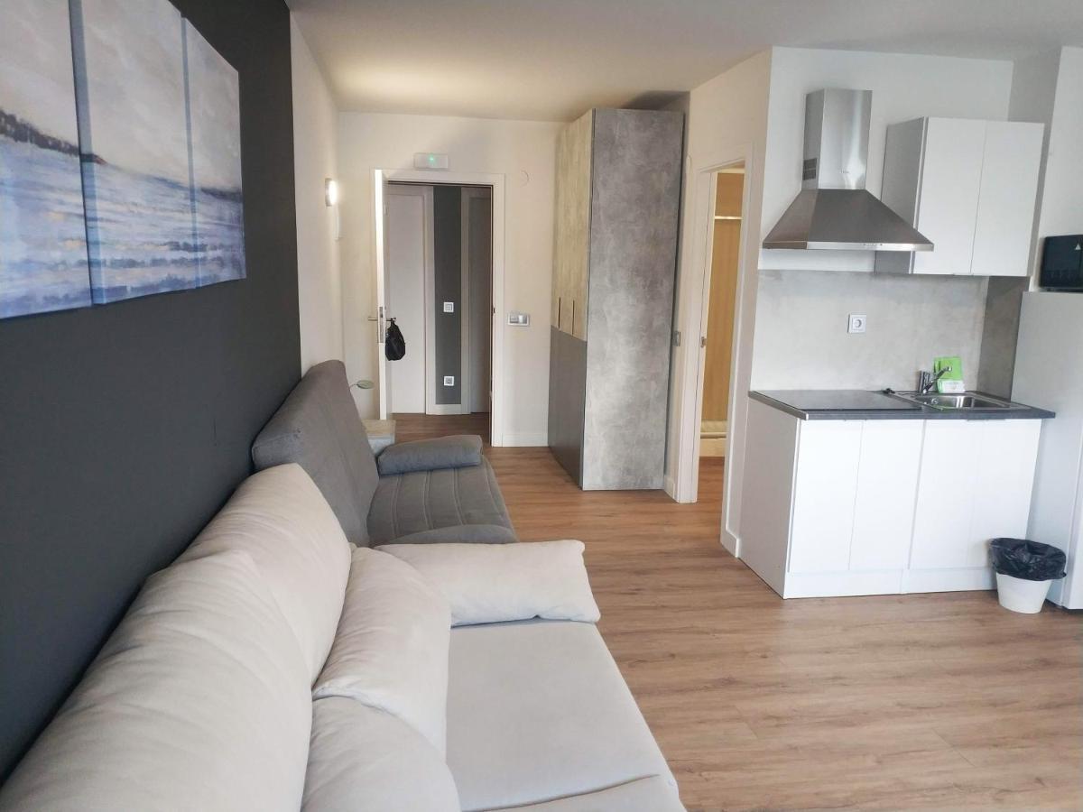 Apartamentos Hi Apartaments Santander 3000 Maliaño Esterno foto