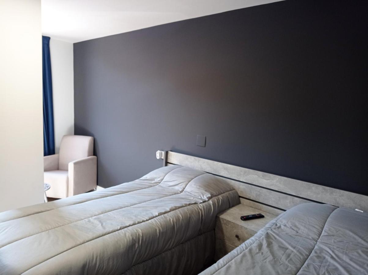 Apartamentos Hi Apartaments Santander 3000 Maliaño Esterno foto