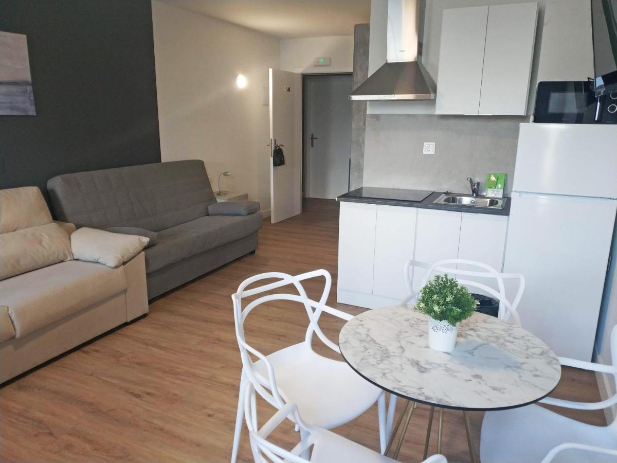 Apartamentos Hi Apartaments Santander 3000 Maliaño Esterno foto