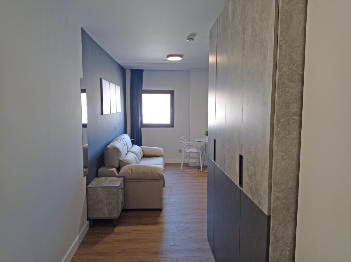 Apartamentos Hi Apartaments Santander 3000 Maliaño Esterno foto