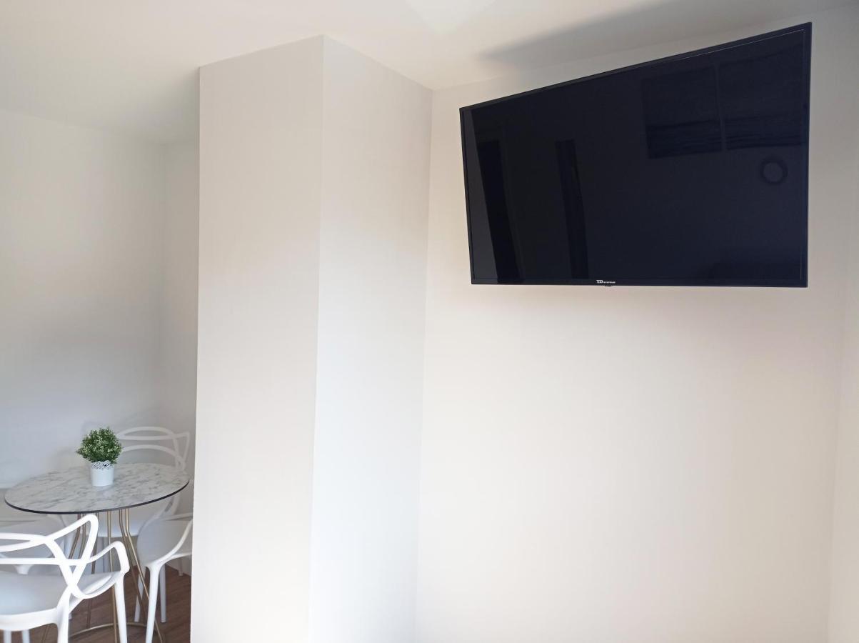 Apartamentos Hi Apartaments Santander 3000 Maliaño Esterno foto